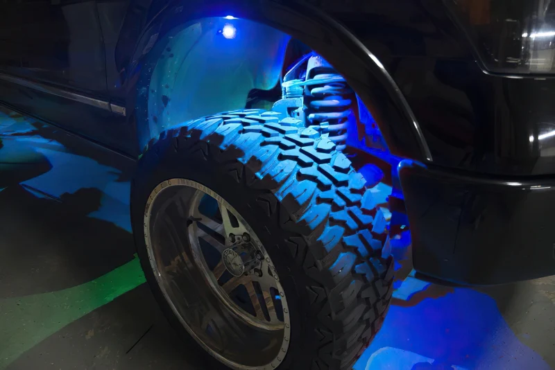 Oracle Bluetooth + RF Underbody Rock Light Kit - 8 PCS - ColorSHIFT - Image 3