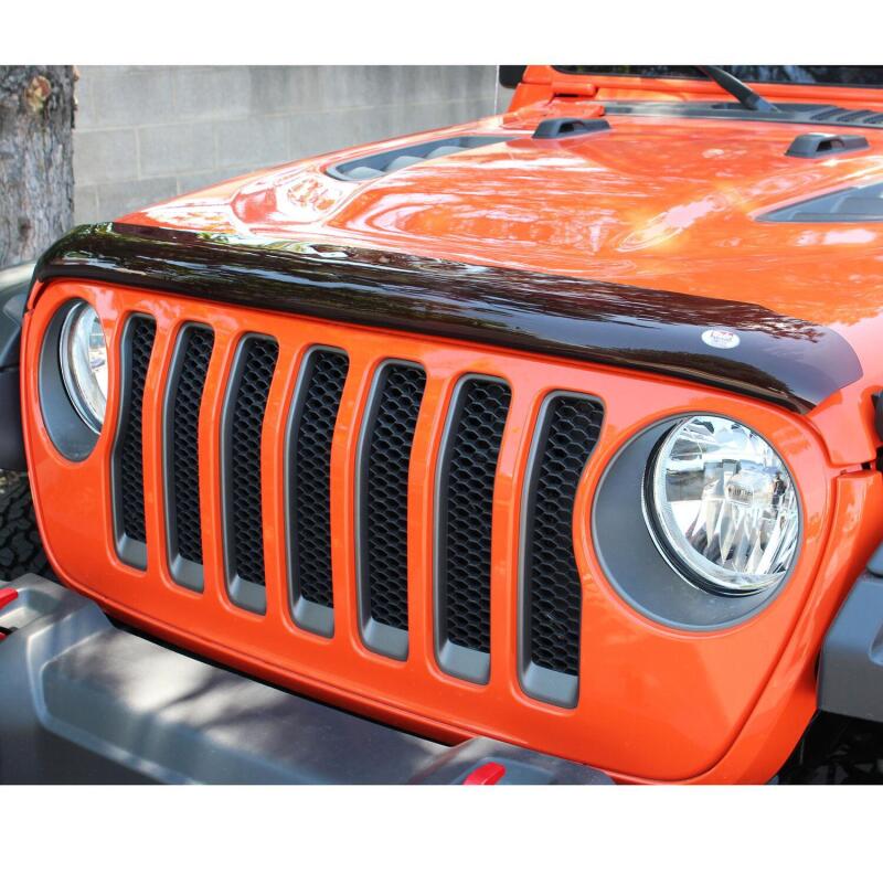 Westin 2018 Jeep Wrangler JL Platinum Bug Shield - Smoke - Image 4